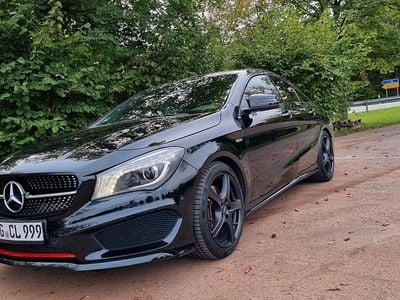 Schwarz Gebraucht 2016 Mercedes CLA250 Limousine | 17.500 € (Superpreis)