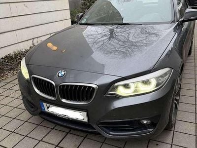 Grau Gebraucht 2020 BMW 220 Sport Line Cabrio | 27.500 € (Fairer Preis)