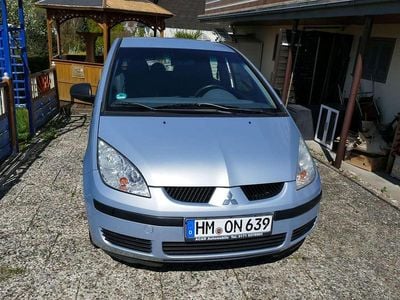 Usata Mitsubishi Colt Invite 95 CV (69 kW) 2005 Blu Utilitaria