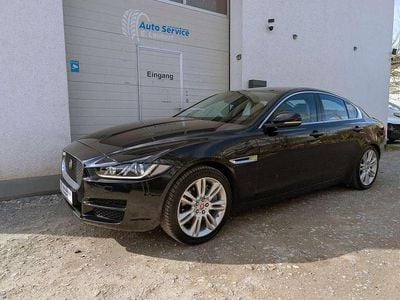 Gebraucht Jaguar XE 200 PS (147 kW) 2015 Celestial black/mariana black Limousine