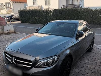 Gebraucht Mercedes C250 AMG line 211 PS (155 kW) 2018 Grau Limousine