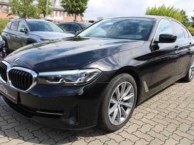Gebraucht BMW 520 Sport Line 190 PS (139 kW) 2022 Schwarz Limousine