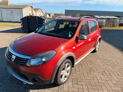 Brugt Dacia Sandero 85 HK (62 kW) 2012 Rød Hatchback