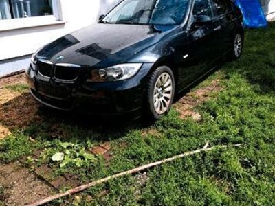 gebraucht BMW 320 i benzin