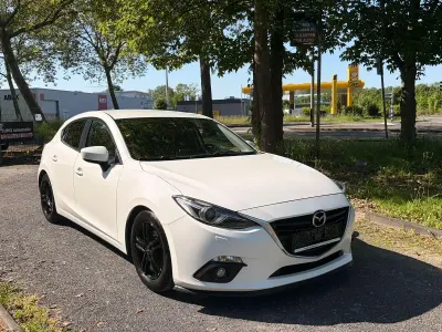 Gebraucht Mazda 3 Nakama 120 PS (88 kW) 2016 Weiß Limousine