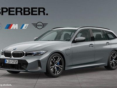 BMW 330e