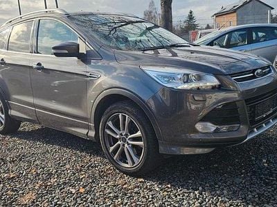 Gebraucht Ford Kuga Individual 179 PS (131 kW) 2014 Grau SUV