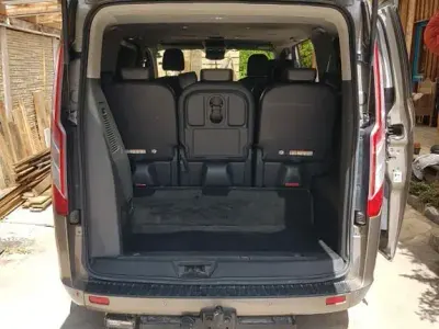 Occasion Ford Tourneo 170 ch (125 kW) 2018 Gris Monospace