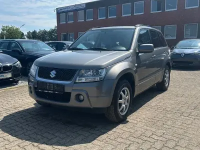 Gebraucht Suzuki Grand Vitara Club 140 PS (102 kW) 2006 Grau SUV