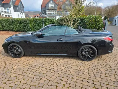 Gebraucht BMW 430 Cabriolet M Sport 245 PS (180 kW) 2024 Schwarz Cabrio