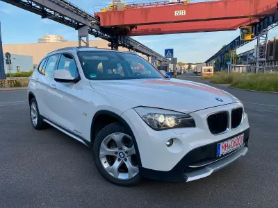 Gebraucht BMW X1 xLine 177 PS (130 kW) 2011 Alpinweiss iii SUV