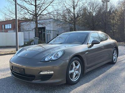 Gebraucht Porsche Panamera 299 PS (219 kW) 2011 Braun Kleinwagen