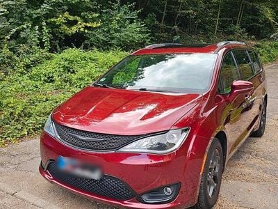 Chrysler Pacifica