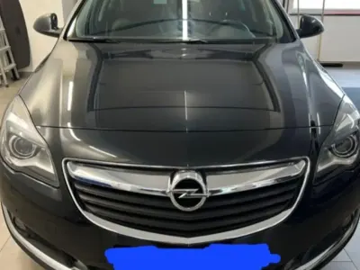 Gebraucht Opel Insignia Edition 90 PS (66 kW) 2017 Schwarz Kombi