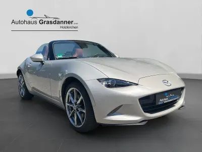 Gebraucht Mazda MX5 Kazari 184 PS (135 kW) 2023 Silber Cabrio