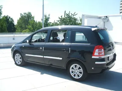 Gebraucht Opel Zafira Cosmo 150 PS (110 kW) 2008 Schwarz Van / Kleinbus