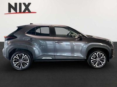 Gebraucht Toyota Yaris Hybrid Elegant 116 PS (85 kW) 2024 Marlingrau metallic