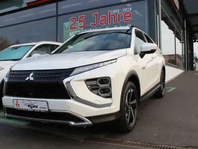 Gebraucht Mitsubishi Eclipse Cross Plus 188 PS (138 kW) 2022 Andenweiß SUV