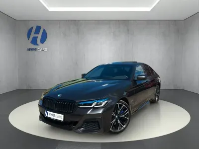 Gebraucht BMW 530 M Sport 286 PS (210 kW) 2023 Grau Limousine