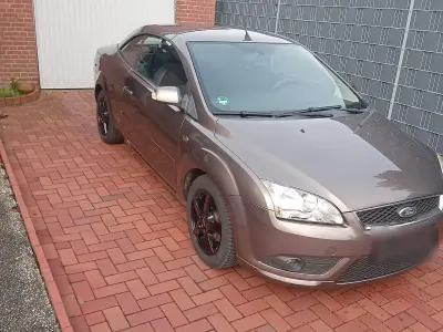 Second-hand Ford Focus Cabriolet 101 CP (74 kW) 2008 Maro Cabrio
