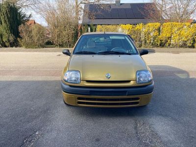 Renault Clio II