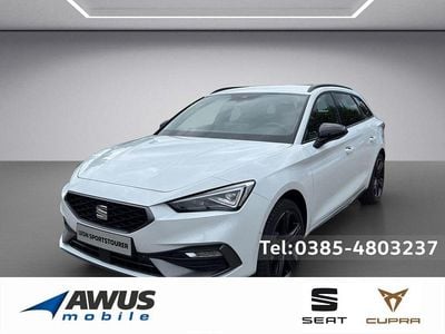 Neu Seat Leon ST Black Edition 150 PS (110 kW) 2025 Nevada weiss Kombi