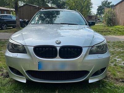 Gebraucht BMW 520 210 PS (154 kW) 2007 Silber Kombi