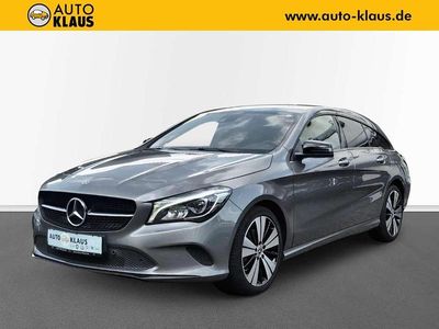 Gebraucht Mercedes CLA180 Night 122 PS (89 kW) 2018 Mountaingrau  met. Limousine