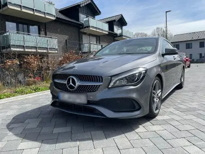Brugt Mercedes CLA180 AMG line 122 HK (89 kW) 2017 Grå Sedan