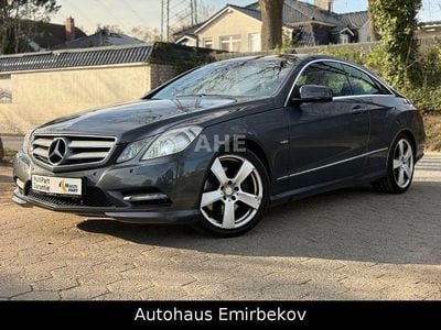 Gebraucht Mercedes E220 AMG 170 PS (125 kW) 2013 Grau Coupé