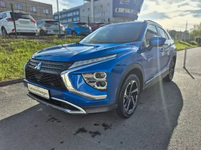 Gebraucht Mitsubishi Eclipse Cross Plus 98 PS (72 kW) 2022 Blau SUV