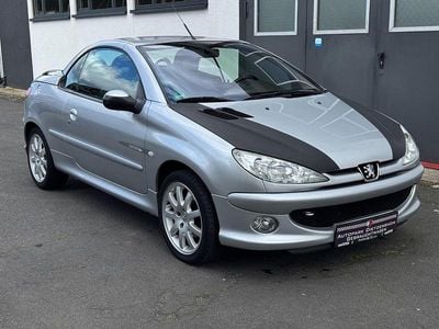 Gebraucht Peugeot 206 CC Quiksilver 109 PS (80 kW) 2004 Grau Cabrio