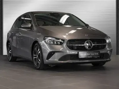 Gebraucht Mercedes B200 Progressive 150 PS (110 kW) 2025 Grau Kleinwagen
