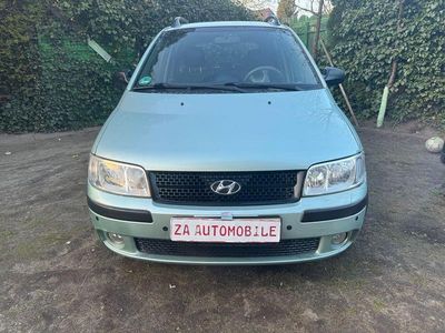 Usado Hyundai Matrix GLS 122 HP (89 kW) 2008 Prateado Monovolume