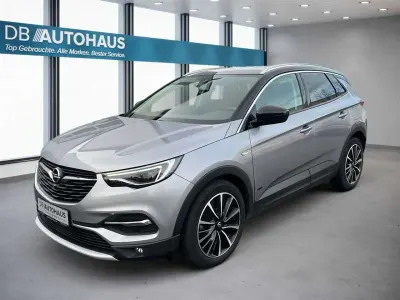 Second-hand Opel Grandland X Ultimate 224 CP (164 kW) 2021 Gri SUV