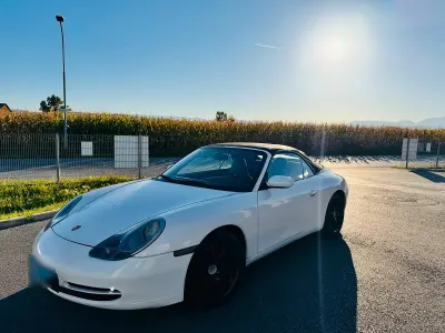 Gebraucht Porsche 996 300 PS (220 kW) 2000 Weiß Cabrio