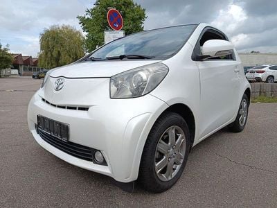 Toyota iQ