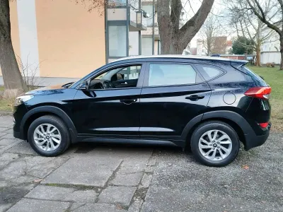 Gebraucht Hyundai Tucson 132 PS (97 kW) 2017 Schwarz SUV