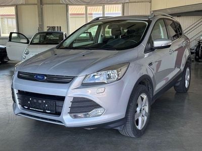 Usado Ford Kuga 150 HP (110 kW) 2016 Cinzento SUV
