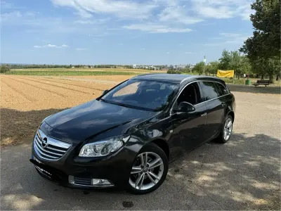 Gebraucht Opel Insignia 2011 Schwarz Kombi