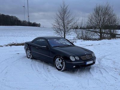 Schwarz Gebraucht 2005 Mercedes CL500 Coupé | 13.000 € (Etwas zu teuer)