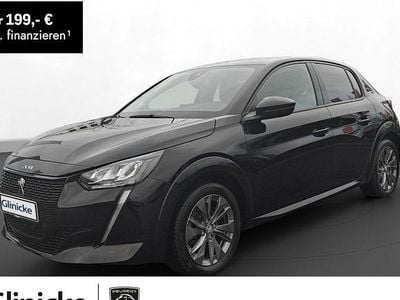 Schwarz Gebraucht 2023 Peugeot 208 Allure Kleinwagen | 18.490 € (Guter Preis)