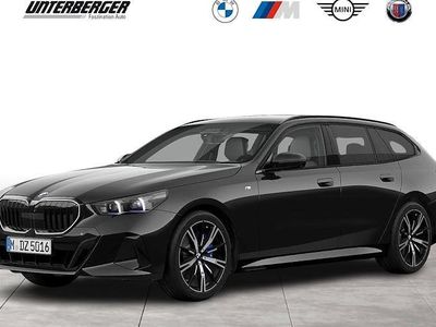 Gebraucht BMW 540 M Sport 303 PS (222 kW) 2025 Schwarz Kombi