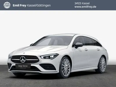 Gebraucht Mercedes CLA250 160 PS (117 kW) 2023 Polarweiß Coupé
