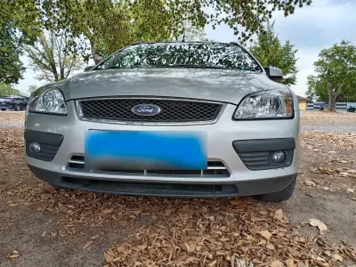 Gebraucht Ford Focus 101 PS (74 kW) 2005 Silber Kombi