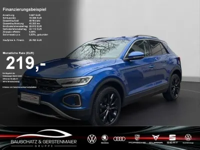 Gebraucht VW T-Roc Move 150 PS (110 kW) 2024 Ravennablau SUV