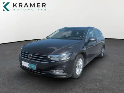 Gebraucht VW Passat Business 150 PS (110 kW) 2023 Mangangrau metallic Kombi