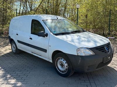 Second-hand Dacia Logan 68 CP (50 kW) 2008 Alb Monovolum
