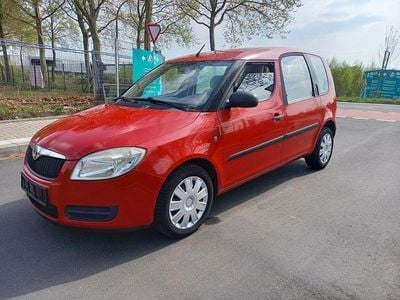 Second-hand Skoda Roomster 69 CP (50 kW) 2009 Roșu Monovolum