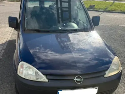 Gebraucht Opel Combo 75 PS (55 kW) 2012 Blau Van / Kleinbus